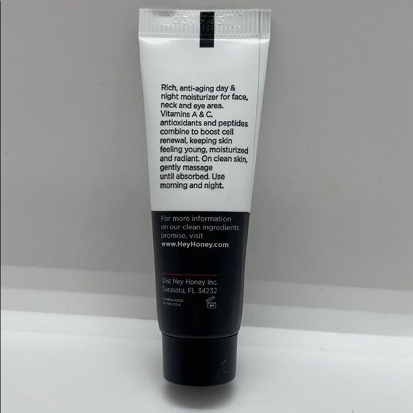 NWT IPSY December 2020 Luxe Bag - Picture 10 of 16